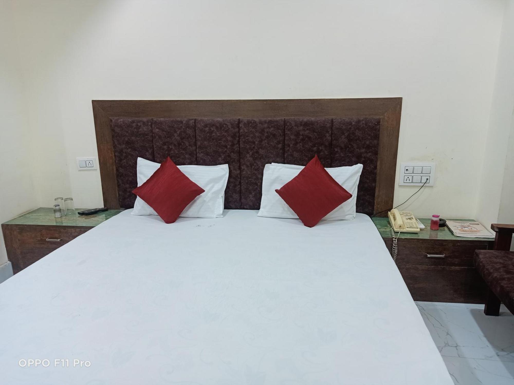 Hotel Ambassador Inn Gwalior Eksteriør billede