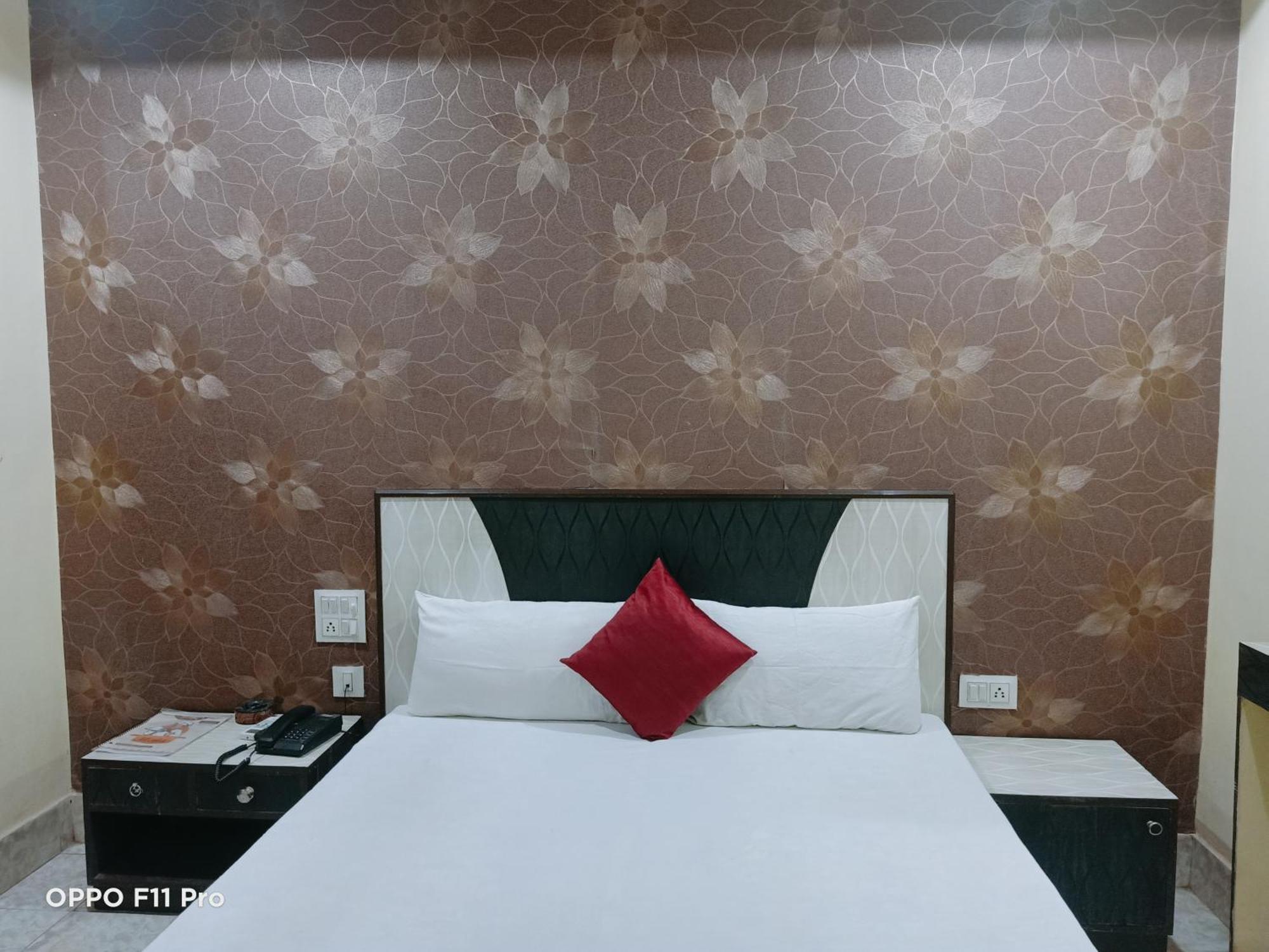 Hotel Ambassador Inn Gwalior Eksteriør billede